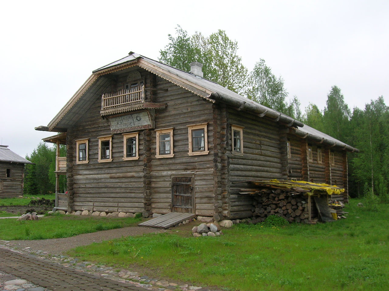 Верхние Мандроги (Verkhniye Mandrogi)